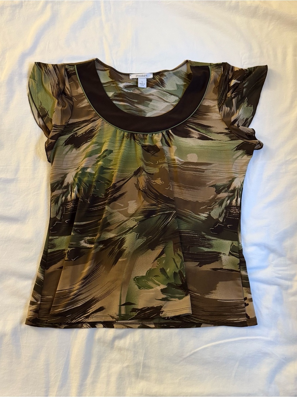 Y2K Dress Barn blouse with green and brown abstract detailing